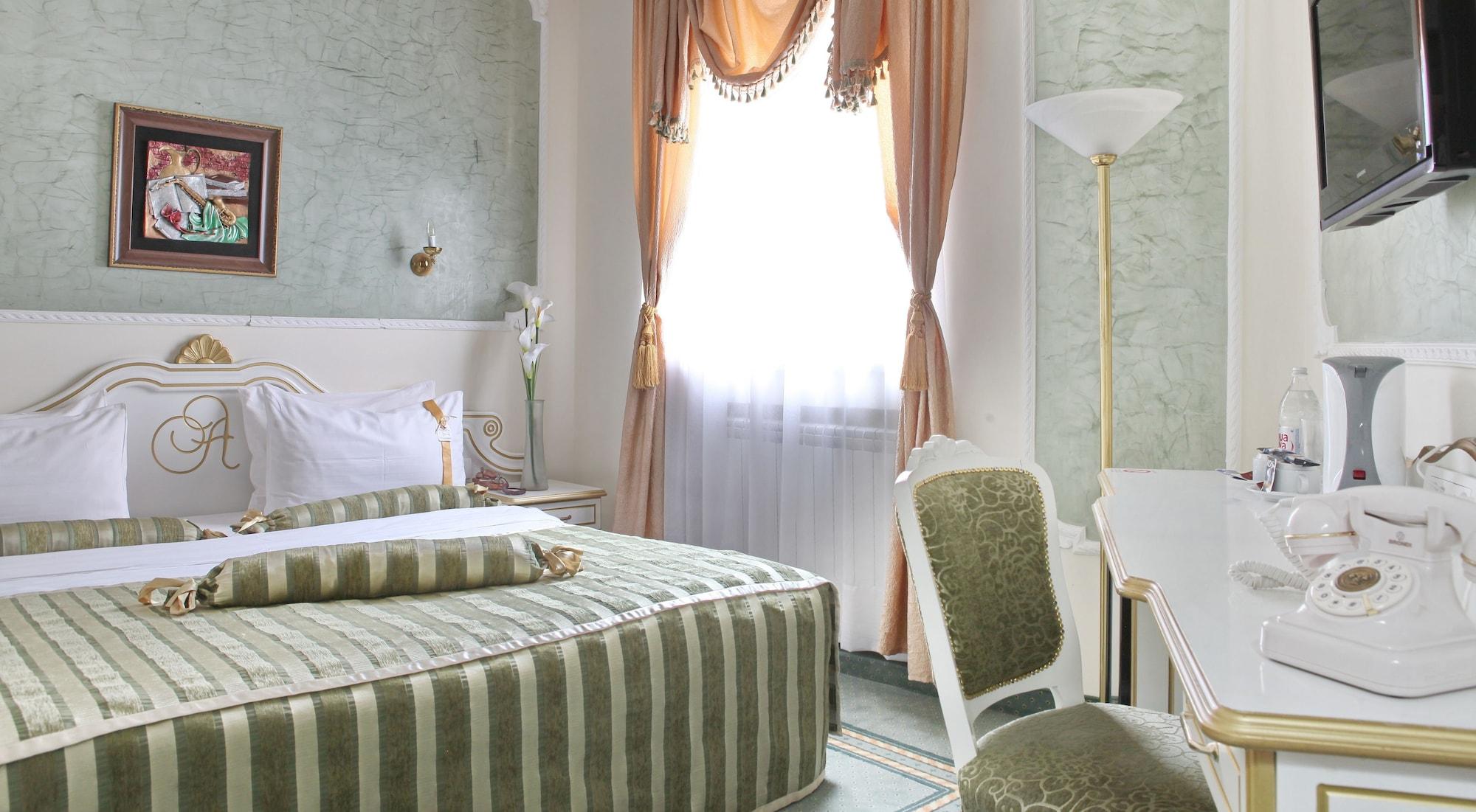 Queen'S Astoria Design Hotel Belgrade Luaran gambar