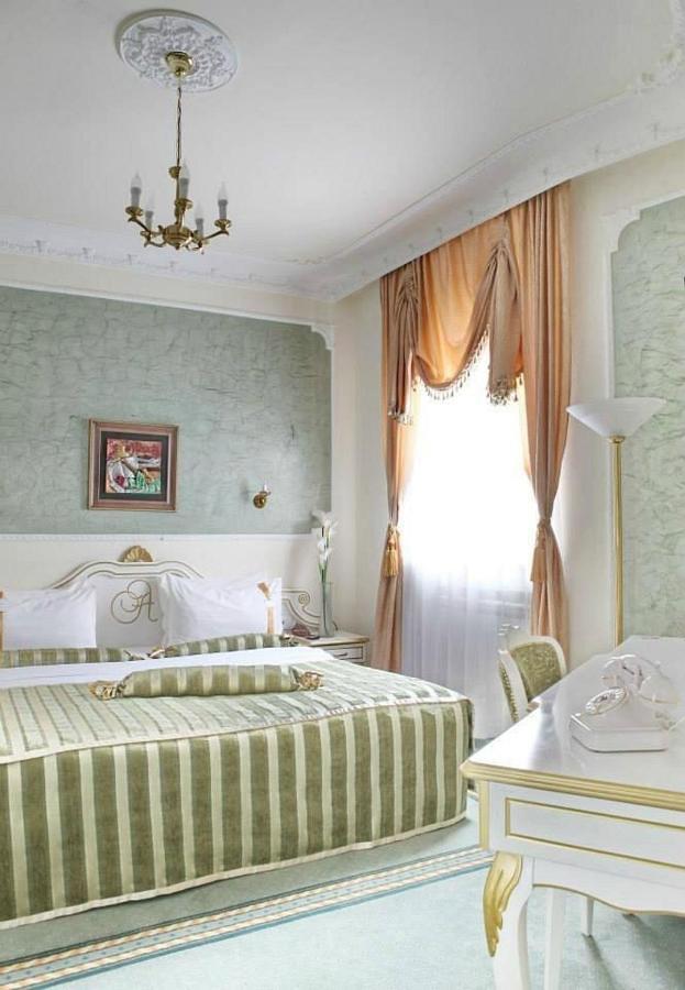 Queen'S Astoria Design Hotel Belgrade Luaran gambar