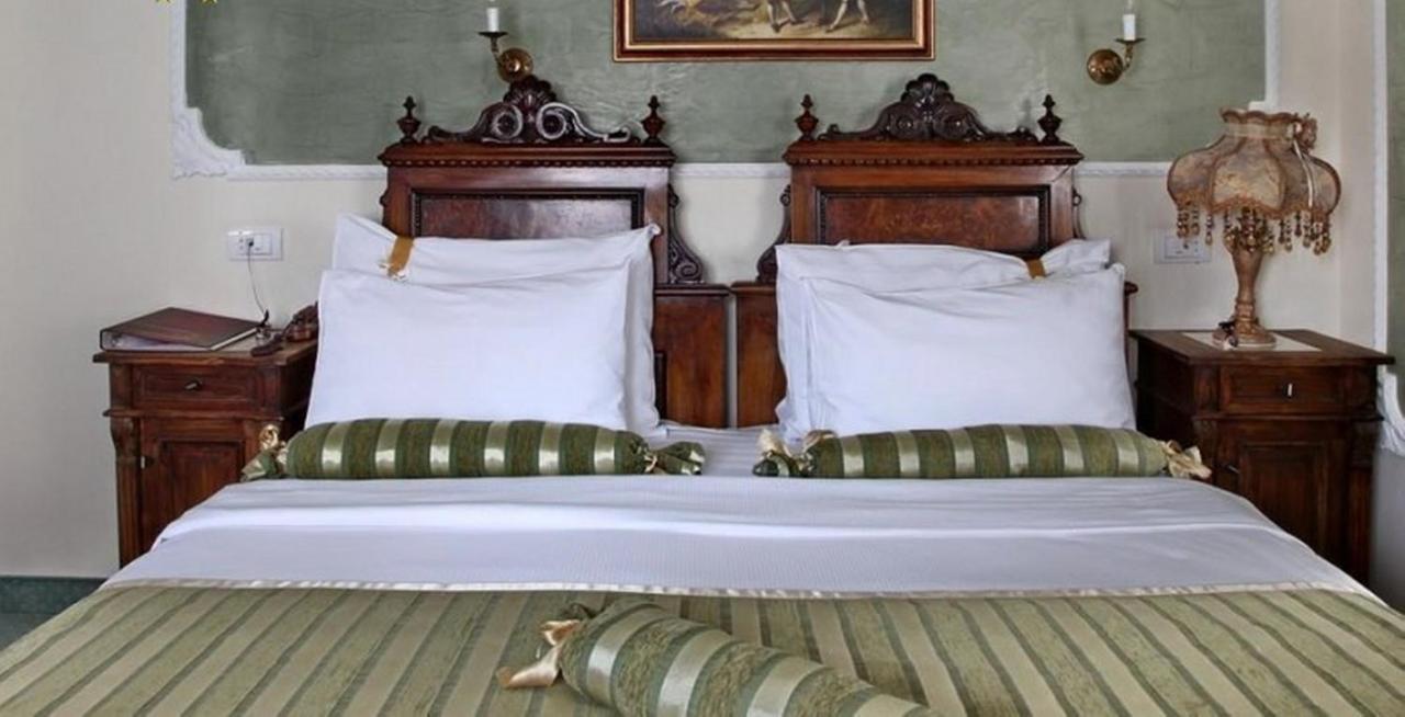 Queen'S Astoria Design Hotel Belgrade Luaran gambar