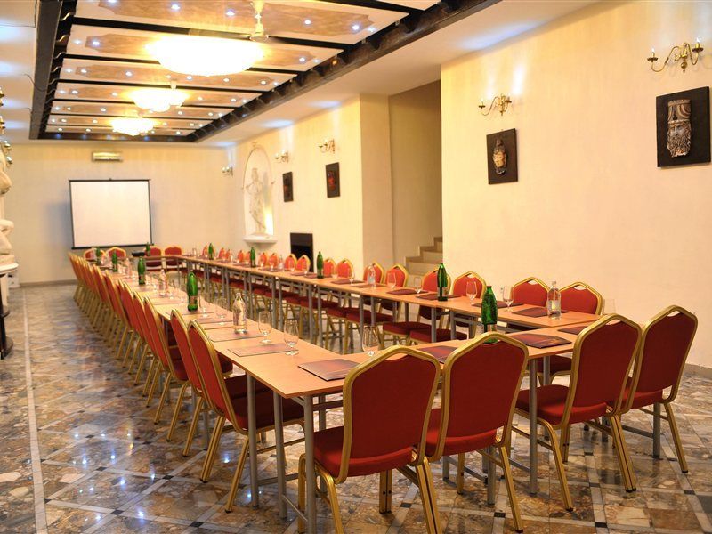 Queen'S Astoria Design Hotel Belgrade Luaran gambar